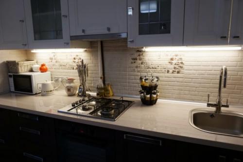 Фартуки под мрамор для кухни. Лучший фартук для кухни: 150 идей в 2022 году 10