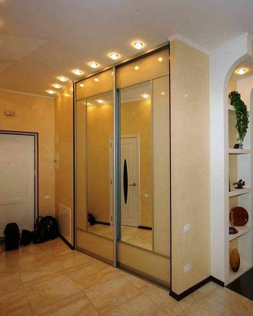 Ремонт в коридоре и прихожей. Ремонт коридора в квартире: 35 красивых фото с дизайнерскими идеями 06 Ремонт в коридоре и прихожей. Ремонт коридора в квартире: 35 красивых фото с дизайнерскими идеями 06