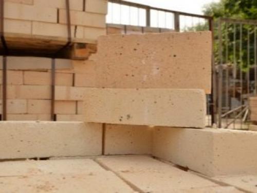 Шамотный кирпич вредность. Что это такое?