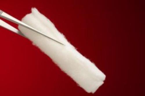 Как ухаживать за турундой после вставки в ухо. Изготовление из разных материалов