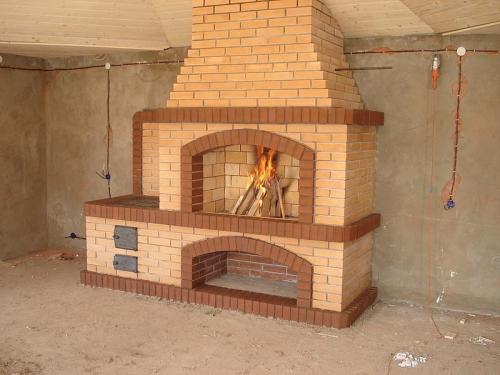 Преимущества дровяных каминов для загородного дома: Тепло и уют в вашем доме 11 Преимущества дровяных каминов для загородного дома: Тепло и уют в вашем доме 11