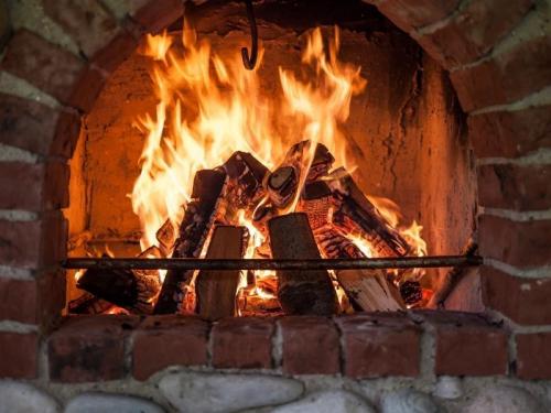 Какие правила безопасности необходимо соблюдать при использовании камина. Советы по безопасности камина в вашем доме