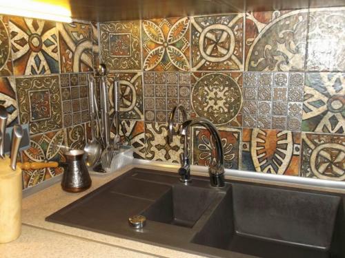 Цвета фартуков для кухни. Современный фартук для кухни