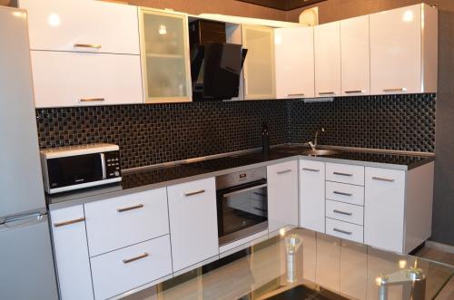 Цвета фартуков для кухни. Современный фартук для кухни