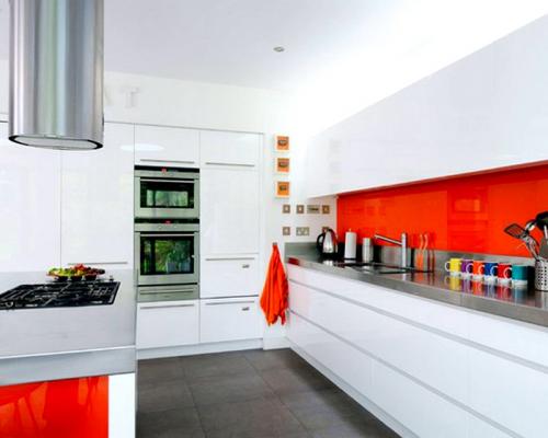 Как по цвету сочетать кухонный фартук с гарнитуром: советы дизайнера 02 Как по цвету сочетать кухонный фартук с гарнитуром: советы дизайнера 02