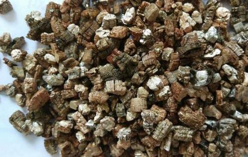 Вермикулит это. Что такое вермикулит?