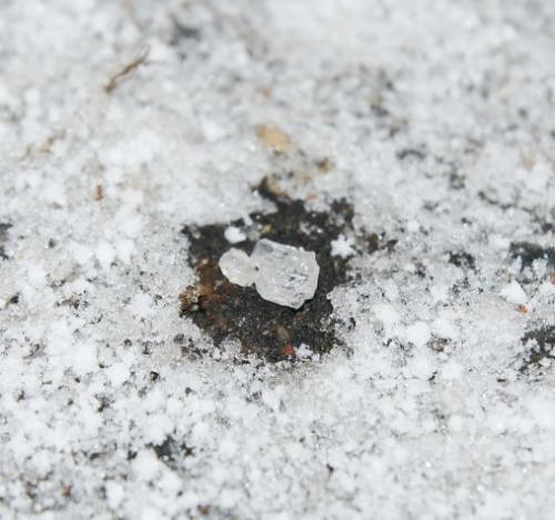 Кальций хлористый гранулированный. Хлорид кальция твердый 04