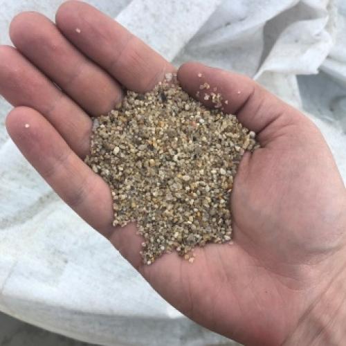 Где применяется кварцевый песок. Как выглядит кварцевый песок 07