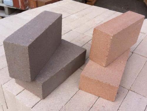 Кирпич шамотный размеры по ГОСТу. Кирпич шамотный огнеупорный: стандартные размеры и вес согласно ГОСТу