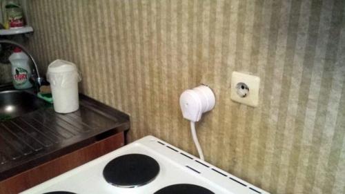 Как установить розетку для электроплиты своими руками. Замена силового питающего кабеля для электроплиты от щита 07