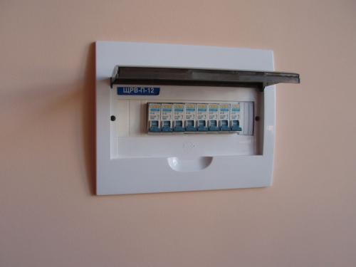 Как подсоединить электроплиту gorenje ef5110w. Как подключить электроплиту к сети 220 В 11