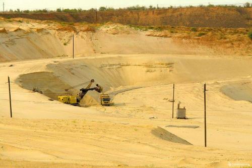 Чем отличается кварцевый песок от обычного