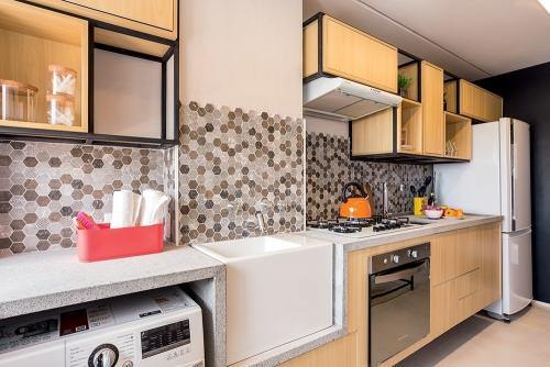 В стиральной и посудомоечной машинах. Подключение стиральной машины к канализации 30