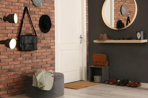 Какие типы полов наиболее подходящие для прихожей