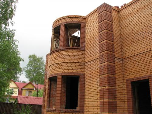 Правила кладки углов из кирпича. Схема кладки углов кирпичных стен