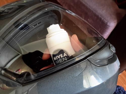 Как отполировать пластиковое стекло на шлеме. Блог им. valiksan - Как убрать царапины с визора. Восстановление стопаков, и оптики.