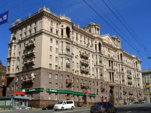 Какие преимущества и недостатки типовых серии домов и планировки квартир