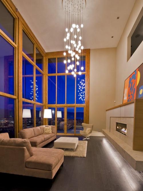 Современные люстры для зала. Варианты люстр в гостиную