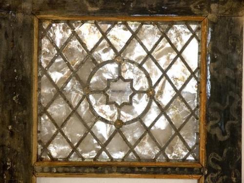 Слюда окна. Очи русской избы - окна и их обрамление