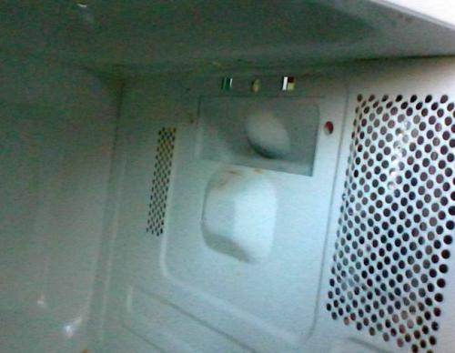 Слюда для микроволновки чем заменить. Почему трещит и искрит микроволновка?