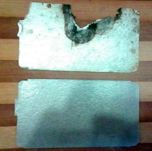 Слюда для микроволновки чем заменить. Почему трещит и искрит микроволновка?