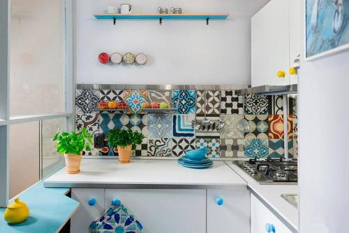 Как можно создать марокканский стиль в кухне без больших затрат. Немного солнечной экзотики в квартире или доме. Способы отделки и декорирования кухни в марокканском стиле