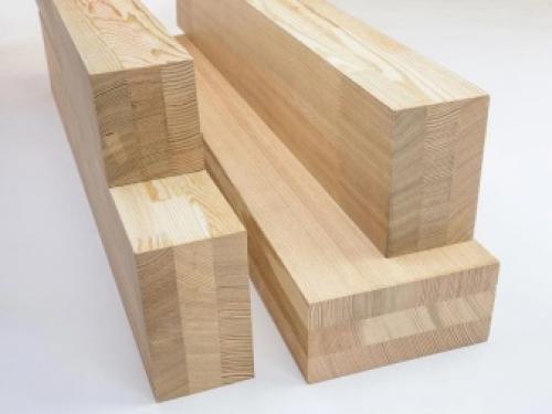 Дом из клееного бруса для жизни. Другие достоинства клееного бруса 07