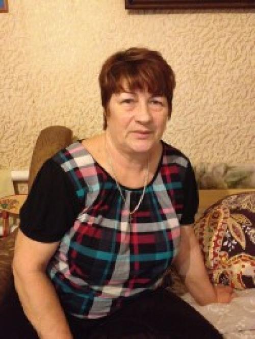 Чем занимаются люди осенью в доме,саду,огороде. Что делают люди осенью. 06