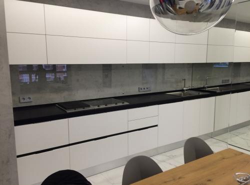 Как правильно сочетать цвета на фартуке. Фартук для кухни — 106 модных идей дизайна в реальных фото