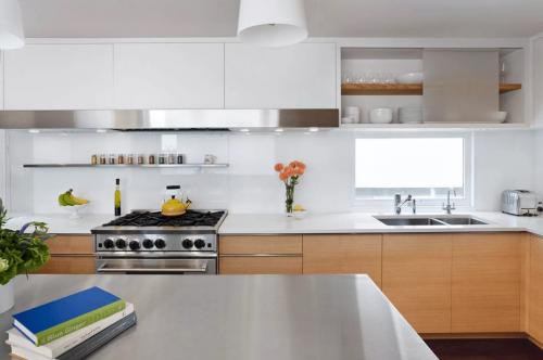 Как правильно сочетать цвета на фартуке. Фартук для кухни — 106 модных идей дизайна в реальных фото