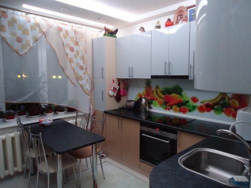 Сочетание цветов в интерьере кухни коричневый. Почему стоит применить этот цвет в интерьере?