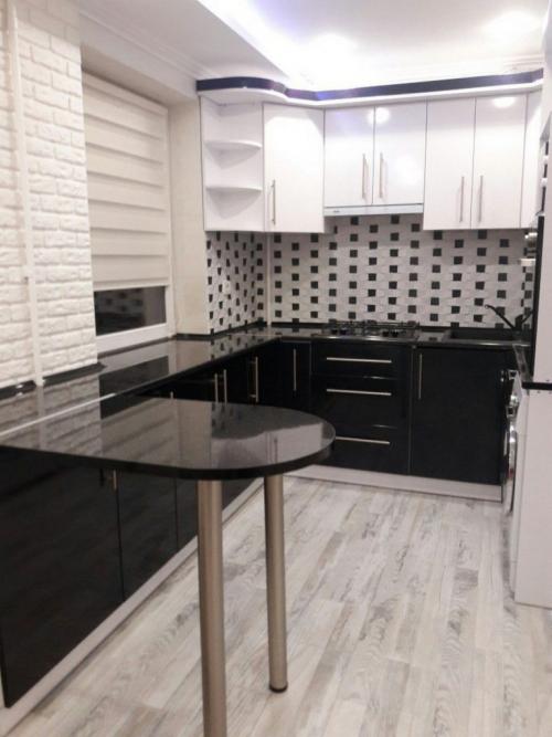 Декоративный камень на кухне в хрущевке. Дизайн кухни в хрущёвке: 120 фото и инструкция по оформлению