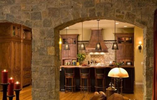 Искусственный камень на кухне на стене. Особенности использования декоративного камня в интерьере кухни