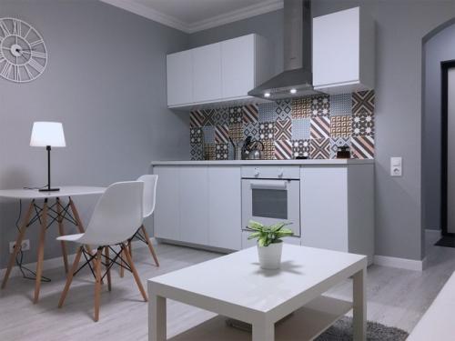 Дизайн плитки для кухни. Плитка для кухни — 170 фото в интерьере. Обзор видов, способы укладки, оформление пола и фартука плиткой. 22