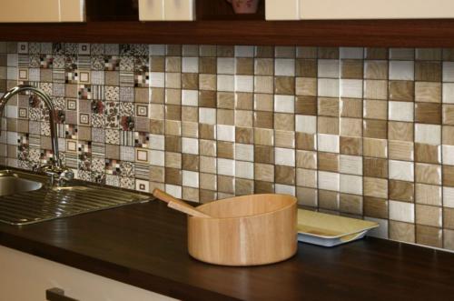 Дизайн плитки для кухни. Плитка для кухни — 170 фото в интерьере. Обзор видов, способы укладки, оформление пола и фартука плиткой.