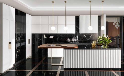 Черный мрамор на кухонном фартуке. Выбираем цвет мрамора 04