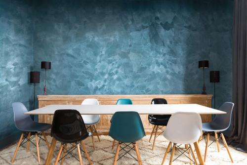 Отделка коридора в квартире. №1. Краска 03 Отделка коридора в квартире. №1. Краска 03